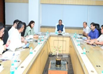 शासन की जनकल्याणकारी योजनाओं का करें समयबद्ध क्रियान्वयन , प्रत्येक पात्र व्यक्ति को मिले शासन की योजनाओं का लाभ : मुख्यमंत्री श्री विष्णुदेव साय