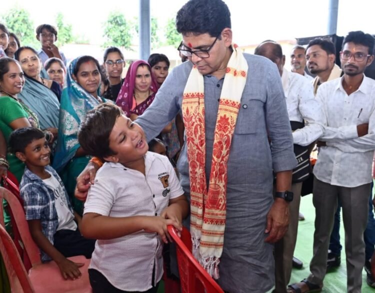 जीवन में संघर्ष से मिली सफलता ही इतिहास रचती है – राजस्व मंत्री श्री टंक राम वर्मा