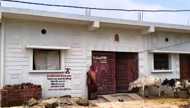 टपकती छत से पक्के आशियाने तक पहुंची गोदावरी की जिंदगी