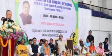 विधानसभा अध्यक्ष डॉ. रमन सिंह और उप मुख्यमंत्री श्री अरुण साव ने 25वीं छत्तीसगढ़ स्टेट जूनियर रैंकिंग बैडमिंटन टूर्नामेंट का किया शुभारंभ