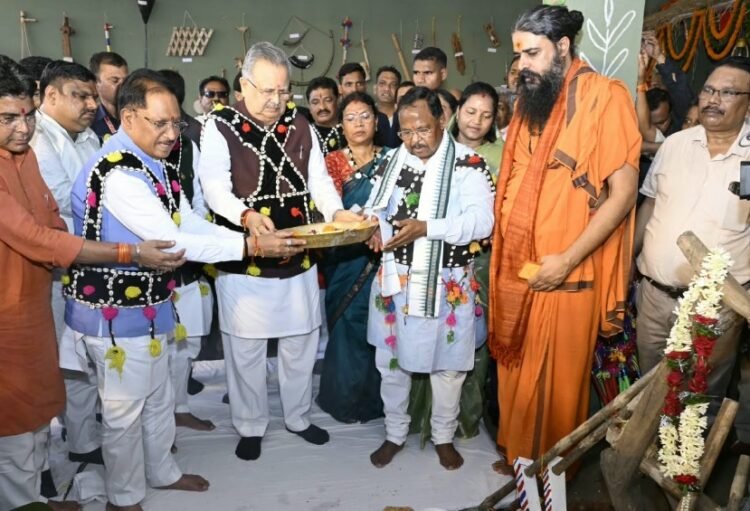 हरेली तिहार पर मुख्यमंत्री निवास में साकार हुई छत्तीसगढ़ की लोक संस्कृति, कृषि परंपरा और ग्रामीण जीवन की जीवंत झांकी