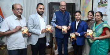 राज्यपाल श्री डेका ने 12 वर्षीय छात्र मास्टर दिव्यांश की पुस्तक ‘थॉट्स अबाउट गॉड‘ का किया विमोचन