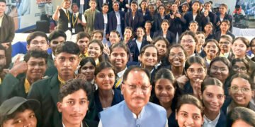 शिक्षा से विकसित छत्तीसगढ़ तक: मुख्यमंत्री श्री साय ने नीट क्वालीफाई विद्यार्थियों के साथ साझा किया भविष्य का रोडमैप