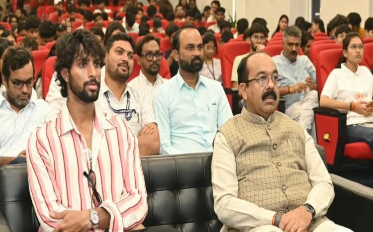 उप मुख्यमंत्री श्री अरुण साव ‘खेलो इंडिया संवाद’ कार्यक्रम में हुए शामिल