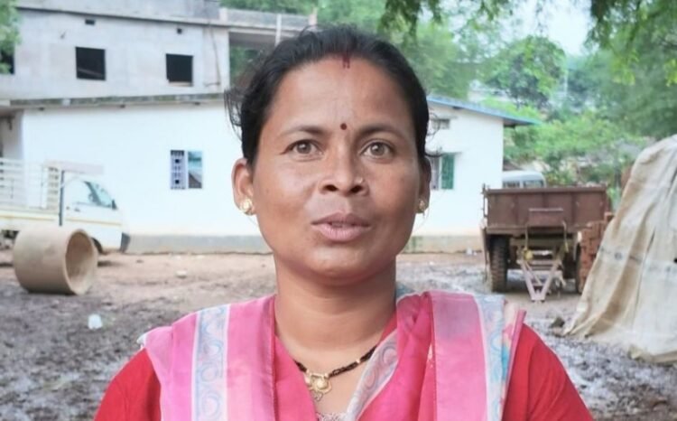 जनहितकारी योजनाओं से संवर रहा बसंती कश्यप का परिवार, खुशहाल हुआ जीवन