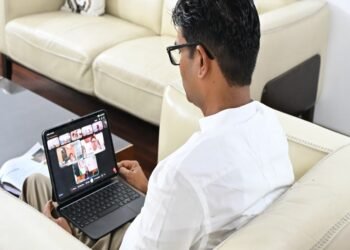 सेवा संकल्प अभियान-2026 के तहत स्वच्छता पखवाड़ा की तैयारियों को लेकर वर्चुअल बैठक में शामिल हुए वित्त मंत्री श्री ओ.पी. चौधरी
