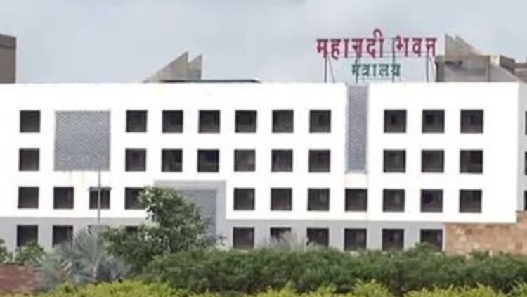 आईएएस अधिकारी आशीष कुमार टिकरिहा को बड़ी जिम्मेदारी, छत्तीसगढ़ जनसंपर्क के संचालक का मिला अतिरिक्त प्रभार