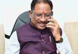 अंबिकापुर के सड़क की वायरल वीडियो का मुख्यमंत्री ने लिया संज्ञान: कलेक्टर अजीत वसंत से दूरभाष पर की चर्चा, सड़क को तत्काल सुधारने के दिए निर्देश