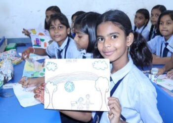 सेवा संकल्प अभियान : सेवा संकल्प अभियान के तहत ’मेरे सपनों का भारत’ विषय पर विद्यालयों में हुआ चित्रकला एवं भाषण प्रतियोगिता