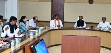 मुख्यमंत्री श्री विष्णु देव साय की अध्यक्षता में आज यहां मंत्रालय महानदी भवन में आयोजित कैबिनेट की बैठक में अनेक महत्वपूर्ण निर्णय लिए गए