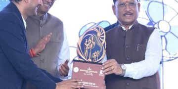 छत्तीसगढ़ में श्रम आधारित उद्योगों को बढ़ावा देकर युवाओं के लिए रोजगार के नए अवसर सृजित कर रही सरकार : मुख्यमंत्री श्री विष्णु देव साय
