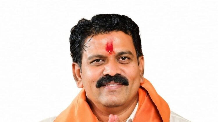 ’आईईडी विस्फोटों की विरह वेदना से बाहर आएगा बस्तर, पीड़ितों को मिलेंगे कृत्रिम हाथ-पैर – उप मुख्यमंत्री श्री विजय शर्मा’